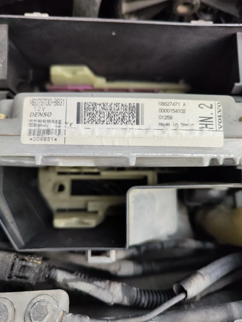 Foto de CENTRALITA MOTOR UCE VOLVO S80 BERLINA 2.4 CAT (140 CV / 103 KW)
