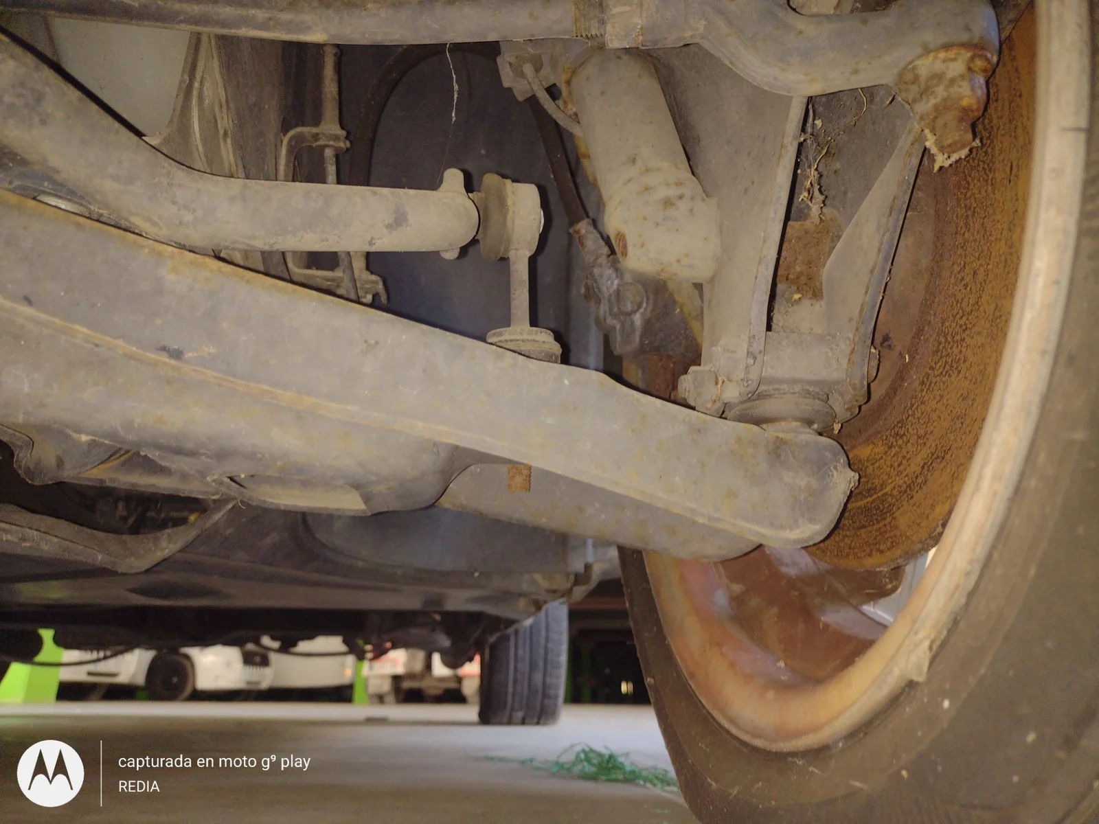 Foto de BRAZO SUSPENSION DELANTERO IZQUIERDO SMART FORTWO COUPE 0.7 Turbo CAT (61 CV / 45 KW)