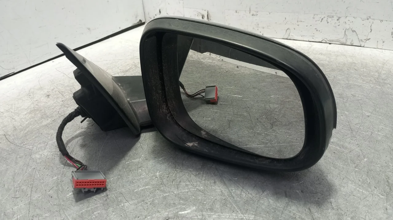 Foto de RETROVISOR DERECHO JAGUAR XF 2.0 Diesel CAT (163 CV / 120 KW) referencia 21405002RH