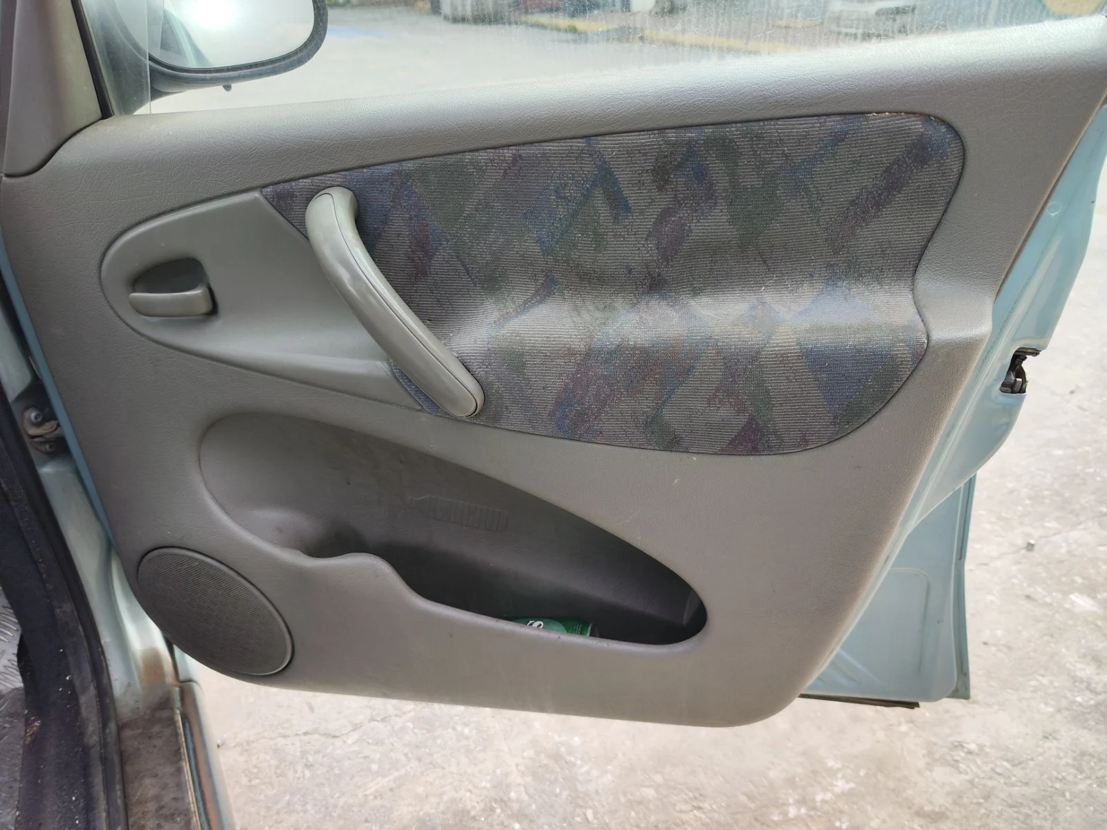 Foto de GUARNECIDO PUERTA DELANTERA DERECHA CITROEN XSARA PICASSO 2.0 HDi CAT (RHY / DW10TD) (90 CV / 66 KW) referencia 9332X5