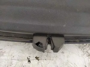 Foto de CERRADURA MALETERO / PORTON OPEL ASTRA K BERLINA 5P 1.4 16V SIDI Turbo (125 CV / 92 KW)