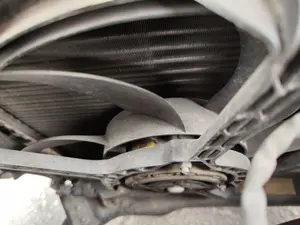 Foto de RADIADOR CALEFACCION / AIRE ACONDICIONADO OPEL CORSA C 1.2 16V CAT (Z 12 XEP / LB4) (80 CV / 59 KW)
