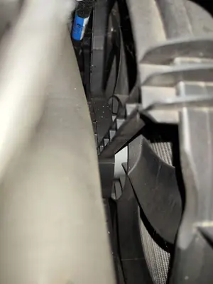 Foto de ELECTROVENTILADOR RADIADOR AIRE ACONDICIONADO RENAULT TALISMAN SPORT TOURER 1.6 dCi Diesel FAP Energy (131 CV / 96 KW)