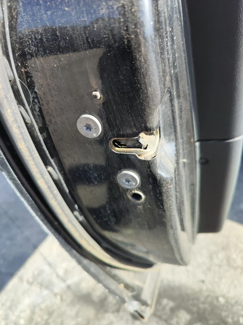 Foto de CERRADURA PUERTA DELANTERA IZQUIERDA CITROEN C4 COUPE 1.4 16V (88 CV / 65 KW)