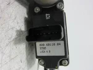 Foto de ELEVALUNAS DELANTERO DERECHO CITROEN C2 1.1 (60 CV / 44 KW) referencia 0206011004 foto 5