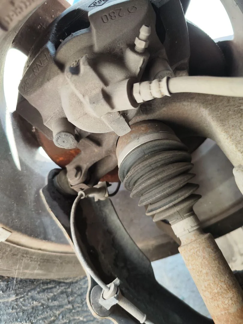Foto de MANGUETA DELANTERA DERECHA RENAULT MEGANE II BERLINA 5P 1.5 dCi Diesel (101 CV / 74 KW) referencia 8200297026