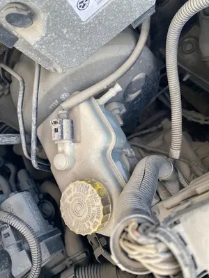 Foto de BOMBA FRENO VOLKSWAGEN POLO IV (9N3) 1.4 FSI (86 CV / 63 KW)