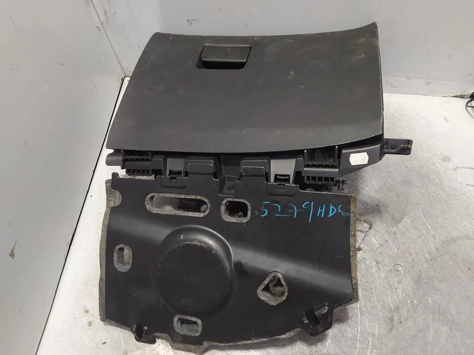 Foto de NO IDENTIFICADO OPEL ASTRA J BERLINA 5P 1.7 16V CDTI (110 CV / 81 KW) referencia 13313192
