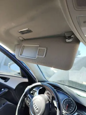 Foto de PARASOL IZQUIERDO AUDI A6 AVANT (4GD) 2.0 16V TDI (190 CV / 140 KW) referencia 4G0857551K foto 2