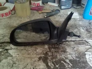 Foto de RETROVISOR IZQUIERDO HYUNDAI ACCENT (LC) 1.3 12V CAT (75 CV / 55 KW) referencia 8761025621