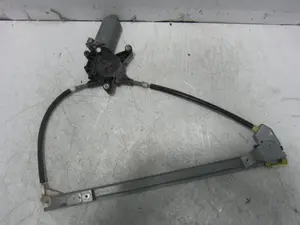 Foto de ELEVALUNAS DELANTERO DERECHO RENAULT MEGANE I CLASSIC (LA0) 2.0 CAT (109 CV / 80 KW) referencia 111928
