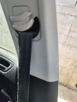 Foto de CINTURON SEGURIDAD DELANTERO IZQUIERDO PEUGEOT 308 1.6 16V (120 CV / 88 KW) referencia 8976S1