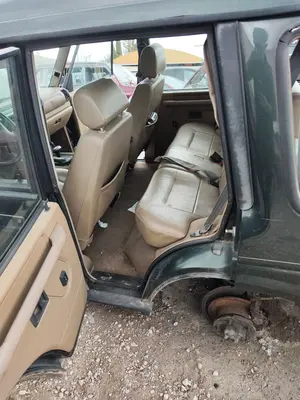 Foto de GOMAS CONTORNO PUERTA LAND ROVER DISCOVERY (LT) 4.0 V8 CAT (185 CV / 136 KW) referencia LR015154