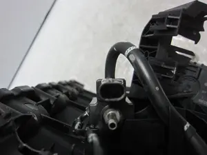 Foto de COLECTOR ADMISION PORSCHE MACAN (95BA) referencia 06L133201 foto 5