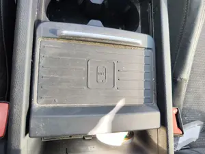 Foto de CARGADOR MOVIL AUDI Q5 FYG Híbrido 220 kW (2.0 Ltr. - 195 kW TFSI) (299 CV / 220 KW) referencia 80A864747A