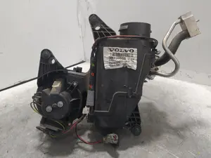 Foto de MOTOR CALEFACCION VOLVO XC90 2.4 Diesel CAT (185 CV / 136 KW) referencia 30730698 foto 3