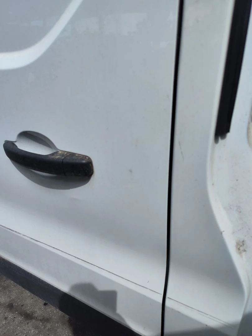 Foto de CERRADURA PUERTA TRASERA DERECHA FIAT TALENTO FURGÓN (296) 2.0 Turbodiesel Ecojet (119 CV / 88 KW)