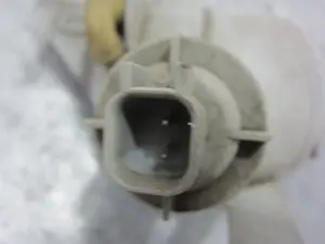 Foto de FARO ANTINIEBLA TRASERO DERECHO FORD FOCUS BERLINA (CAP) 1.6 16V CAT (101 CV / 74 KW) referencia 20231010003 foto 4