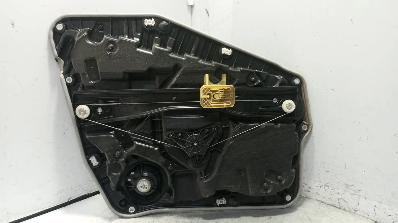 Foto de ELEVALUNAS TRASERO IZQUIERDO BMW SERIE X3 (G01) 3.0 24V Turbodiesel (265 CV / 195 KW) referencia 748760106