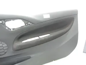 Foto de GUARNECIDO PUERTA DELANTERA DERECHA CITROEN DS3 1.6 e-HDi FAP (92 CV / 68 KW) referencia 96743229ZD foto 3