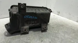 Foto de CAJA FILTRO AIRE HYUNDAI GETZ (TB) 1.3 12V CAT (82 CV / 60 KW) referencia 281121C700 foto 4