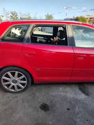 Foto de PUERTA TRASERA DERECHA AUDI A3 SPORTBACK (8PA) 2.0 TDI (140 CV / 103 KW) referencia 8P4833052A foto 2