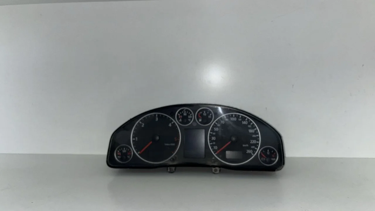 Foto de CUADRO INSTRUMENTOS AUDI A6 ALLROAD QUATTRO (4FH) referencia 427920930A