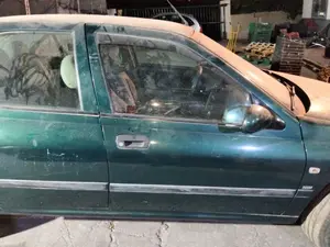 Foto de PUERTA DELANTERA DERECHA PEUGEOT 406 BERLINA (S1/S2) 2.0 HDi CAT (90 CV / 66 KW) referencia 9004Q1