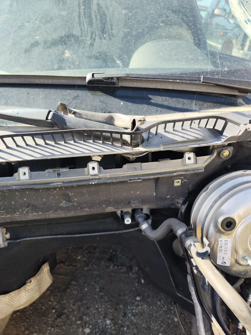 Foto de MOTOR LIMPIA DELANTERO BMW SERIE X3 (E83) 2.0 16V Diesel CAT (150 CV / 110 KW)