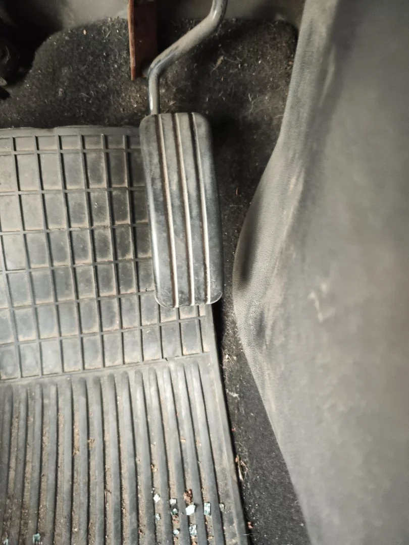 Foto de POTENCIOMETRO PEDAL RENAULT CLIO III 1.5 dCi Diesel CAT (86 CV / 63 KW)