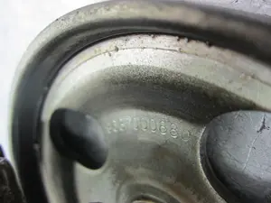 Foto de BOMBA DIRECCION FORD FUSION (CBK) referencia 9637000880 foto 2