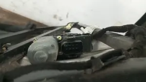 Foto de ELEVALUNAS TRASERO DERECHO AUDI A6 BERLINA (4B2) 2.5 V6 24V TDI (150 CV / 110 KW) referencia 4B0839398 foto 2