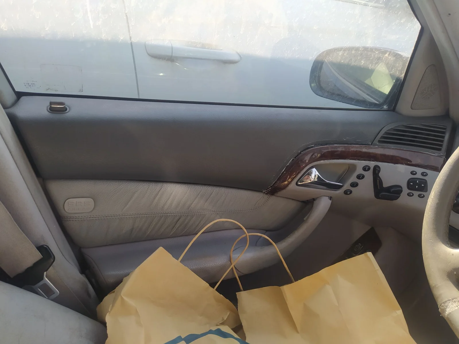 Foto de ELEVALUNAS DELANTERO IZQUIERDO MERCEDES-BENZ CLASE S (BM 220) BERLINA 3.2 V6 18V CAT (224 CV / 165 KW) referencia A2207200346