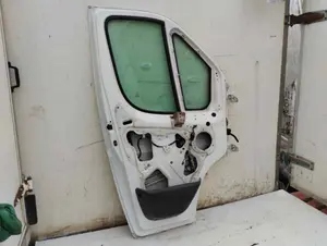 Foto de PUERTA DELANTERA IZQUIERDA PEUGEOT BOXER (333/335) FURGÓN TECHO ELEVADO BAT.4035MM 3.0 HDI FAP CAT (146 CV / 107 KW) foto 10