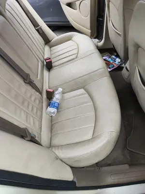 Foto de ASIENTO TRASERO MEDIO JAGUAR X-TYPE 2.1 V6 24V CAT (156 CV / 115 KW) foto 4