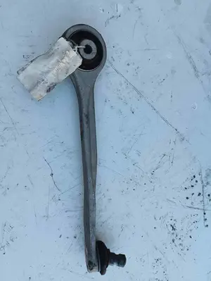 Foto de BRAZO SUSPENSION SUPERIOR DELANTERO IZQUIERDO PORSCHE MACAN (95BA) referencia 8K0505P foto 2