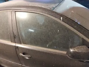 Foto de LUNA DELANTERA DERECHA VOLKSWAGEN POLO IV (9N1)