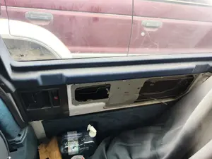 Foto de GUARNECIDO PUERTA TRASERA DERECHA CHEVROLET ASTRO VAN 4.3 V6 CAT (189 CV / 139 KW)