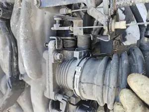 Foto de MOTOR COMPLETO FORD MONDEO BERLINA (GE) 2.5 V6 24V CAT (170 CV / 125 KW) referencia LCBD foto 7