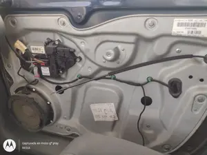 Foto de ELEVALUNAS DELANTERO DERECHO VOLKSWAGEN TOURAN (1T2) 1.9 TDI (105 CV / 77 KW) referencia 1T1837730AJ