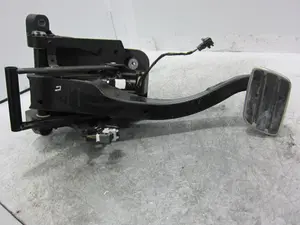 Foto de PEDAL FRENO PORSCHE PANAMERA (TIPO 970) referencia 97042314101
