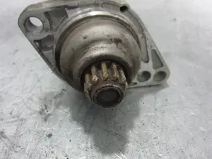 Foto de MOTOR ARRANQUE SEAT IBIZA ST (6J8) referencia 02Z911024K foto 3