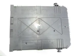 Foto de CAJA RELES / FUSIBLES PEUGEOT 208 1.4 HDi FAP (68 CV / 50 KW) referencia 9807531680 foto 2
