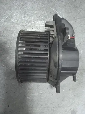 Foto de MOTOR CALEFACCION CITROEN BERLINGO 1.9 Diesel (69 CV / 51 KW) referencia M49030668Q foto 3