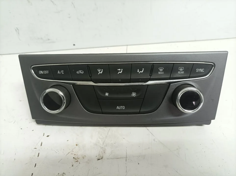 Foto de MANDO CALEFACCION / AIRE ACONDICIONADO OPEL ASTRA K BERLINA 5P 1.4 16V SIDI Turbo (125 CV / 92 KW) referencia 39042441