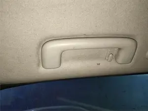 Foto de ASIDERO TECHO TRASERO IZQUIERDO MITSUBISHI GRANDIS (NA0W)