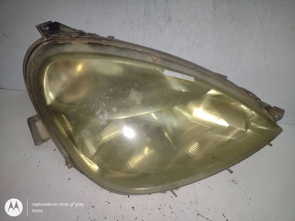Foto de FARO DERECHO MERCEDES-BENZ CLASE A (BM 168) referencia A1688201861
