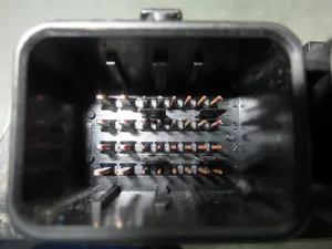 Foto de CENTRALITA MOTOR UCE PEUGEOT 307 (S1)(04.2001) referencia 9659306580 foto 3