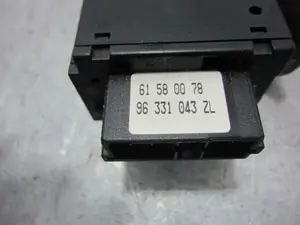 Foto de MANDO LIMPIA PEUGEOT 206 1.6 (88 CV / 65 KW) referencia 96331043ZL foto 4