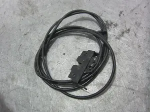 Foto de CERRADURA ASIENTO PIAGGIO (VESPA) X 7 124 cm3 - 11 kW (15 CV / 11 KW) referencia CM023703 foto 2